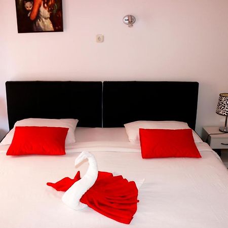 Rooms And Apartment Stambuk Split Eksteriør bilde