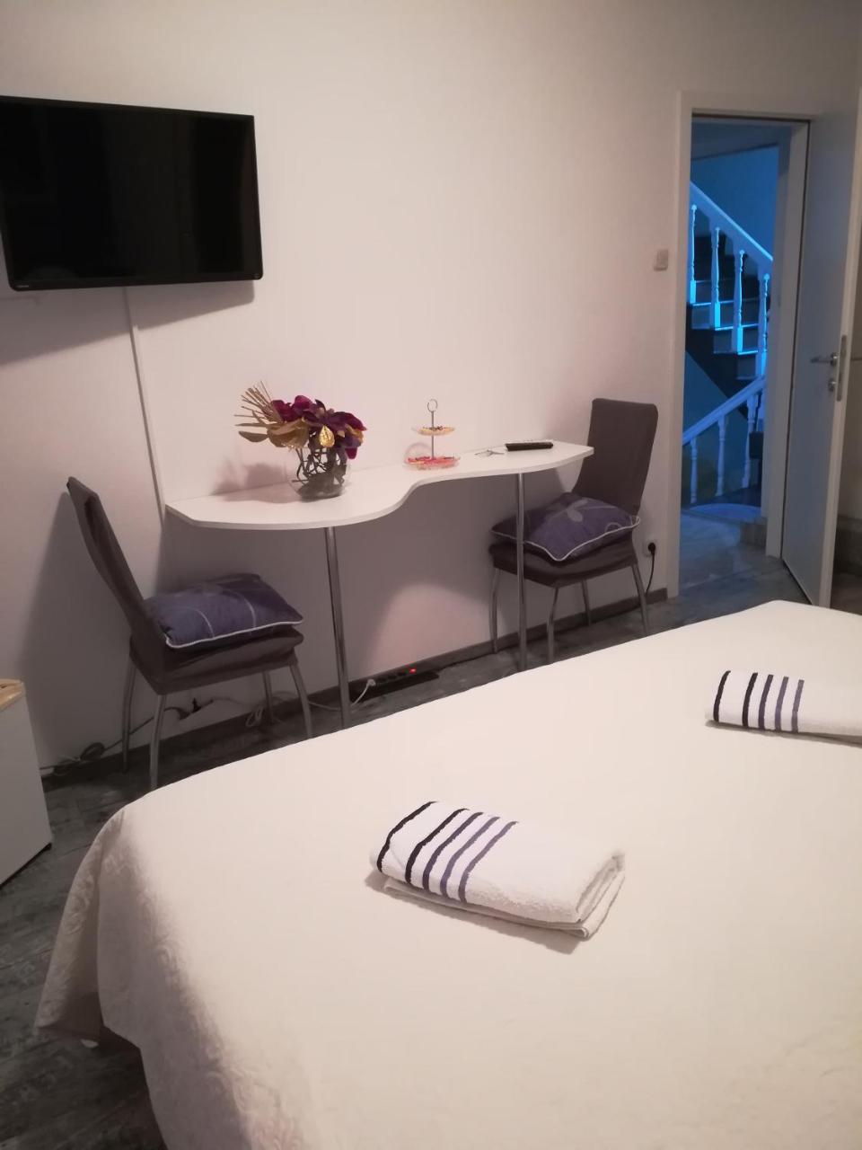 Rooms And Apartment Stambuk Split Eksteriør bilde